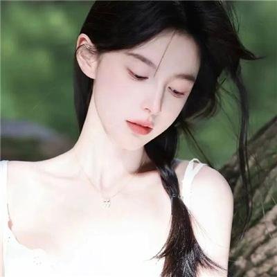 艾米丽·布莱尔的秘密